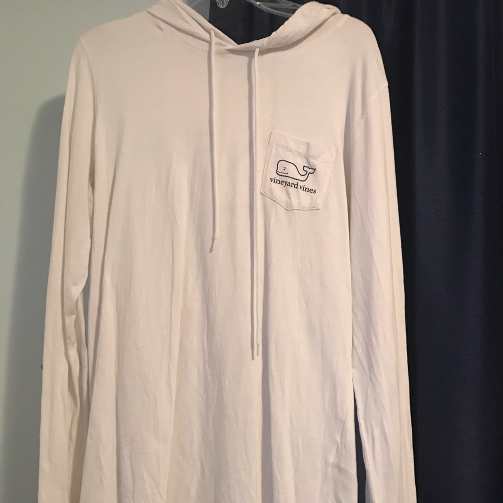 Vineyard vines light pullover sweatshirt